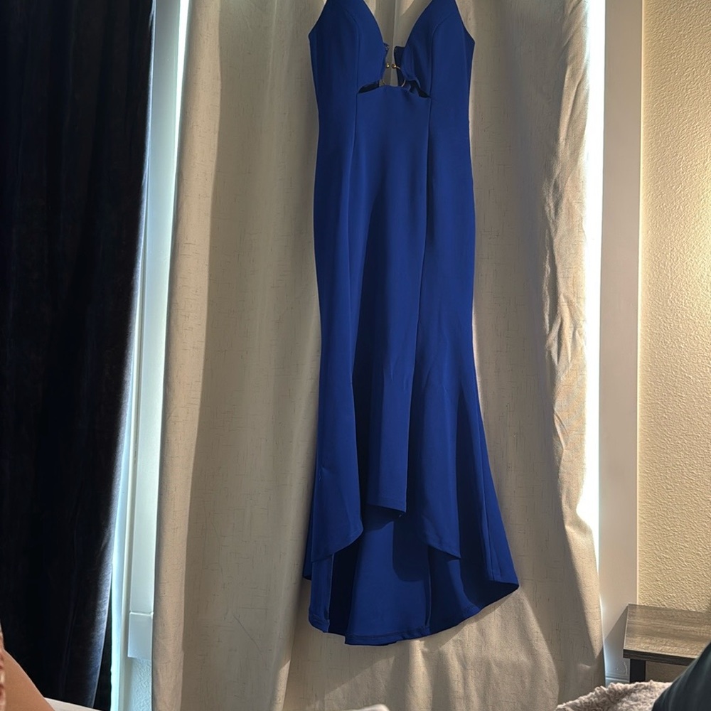 Elegant Blue Sleeveless Dress